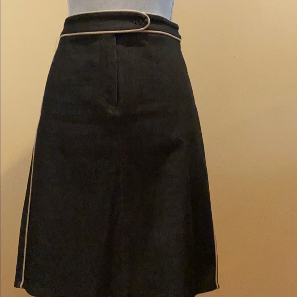 French Connection gray denim skirt/leather trim